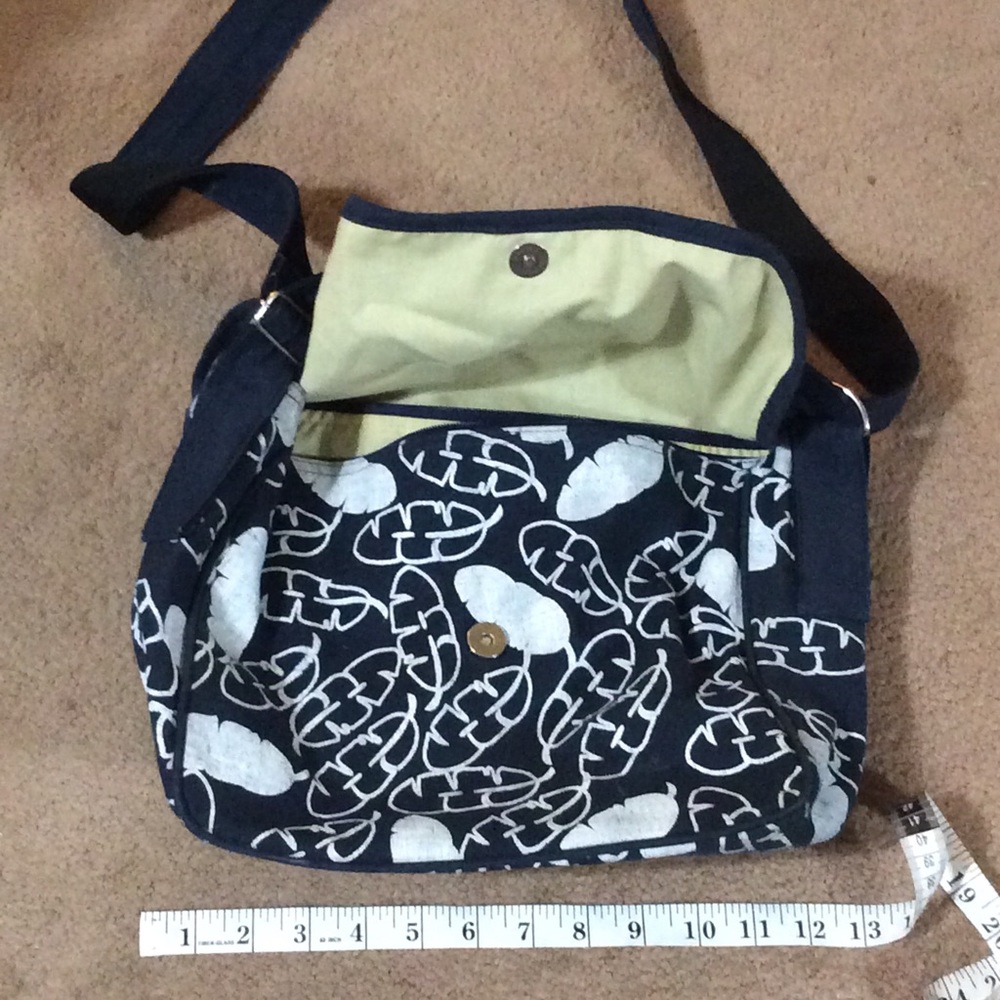 Revive Feather 🪶 Print Bag